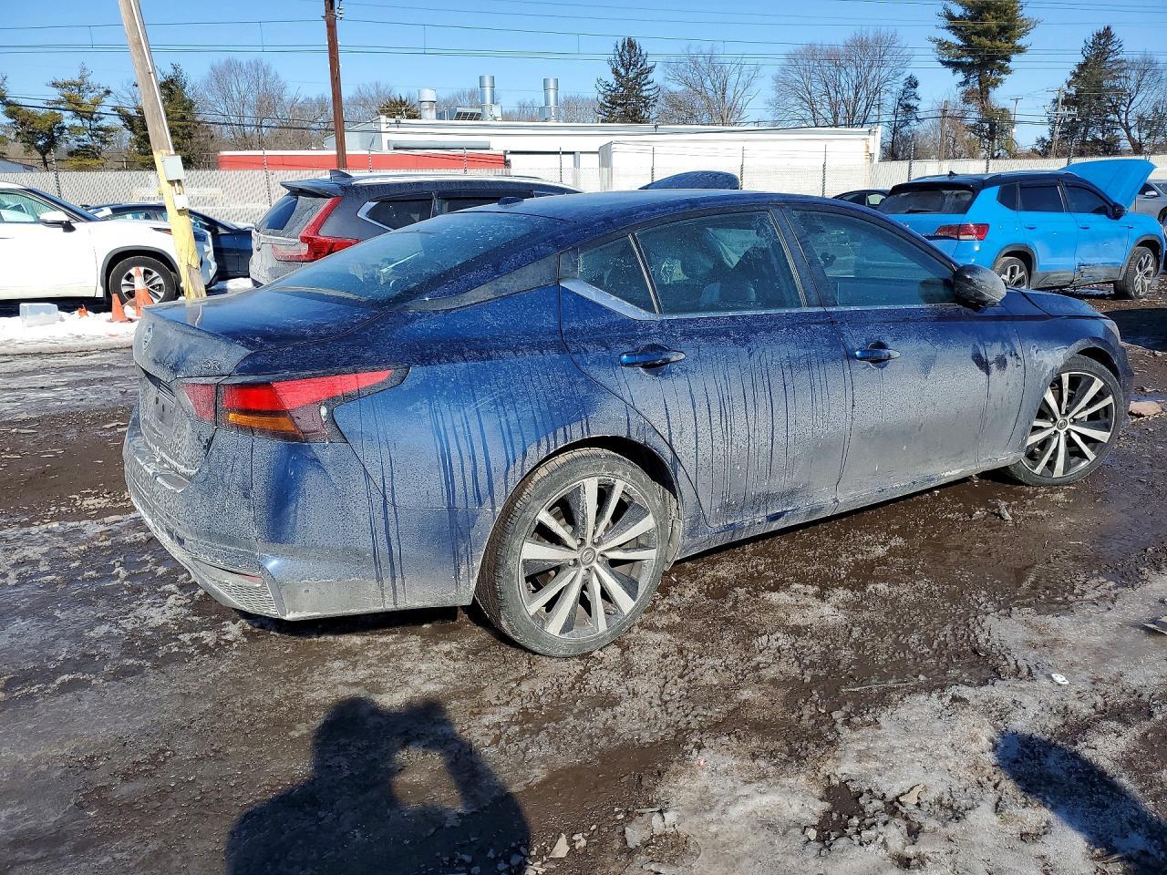 2022 NISSAN ALTIMA