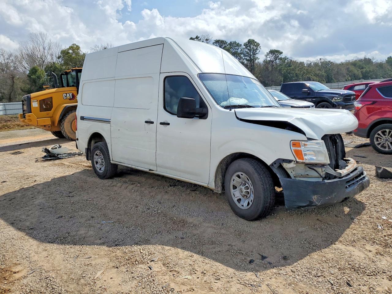 2016 NISSAN NV 2500