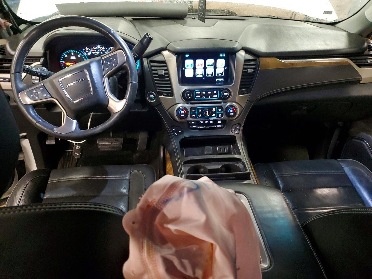 2017 GMC Yukon XL
