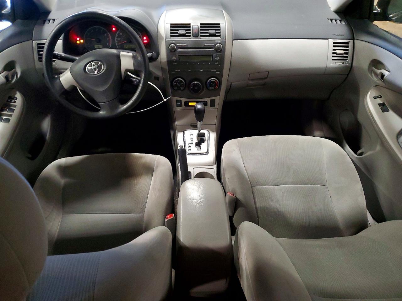 2011 TOYOTA COROLLA