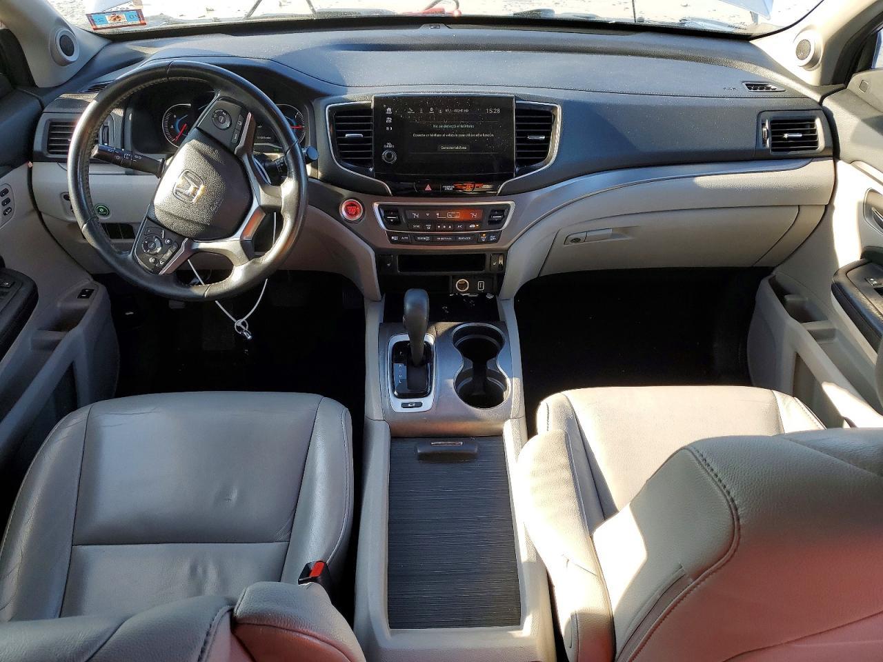 2020 HONDA PILOT