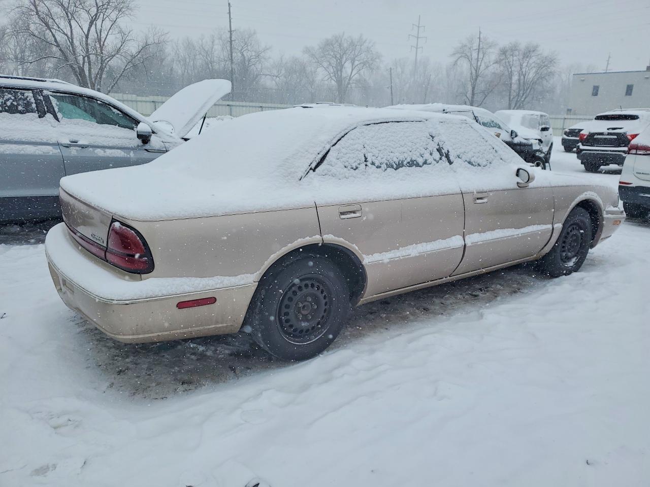 1999 OLDSMOBILE 88