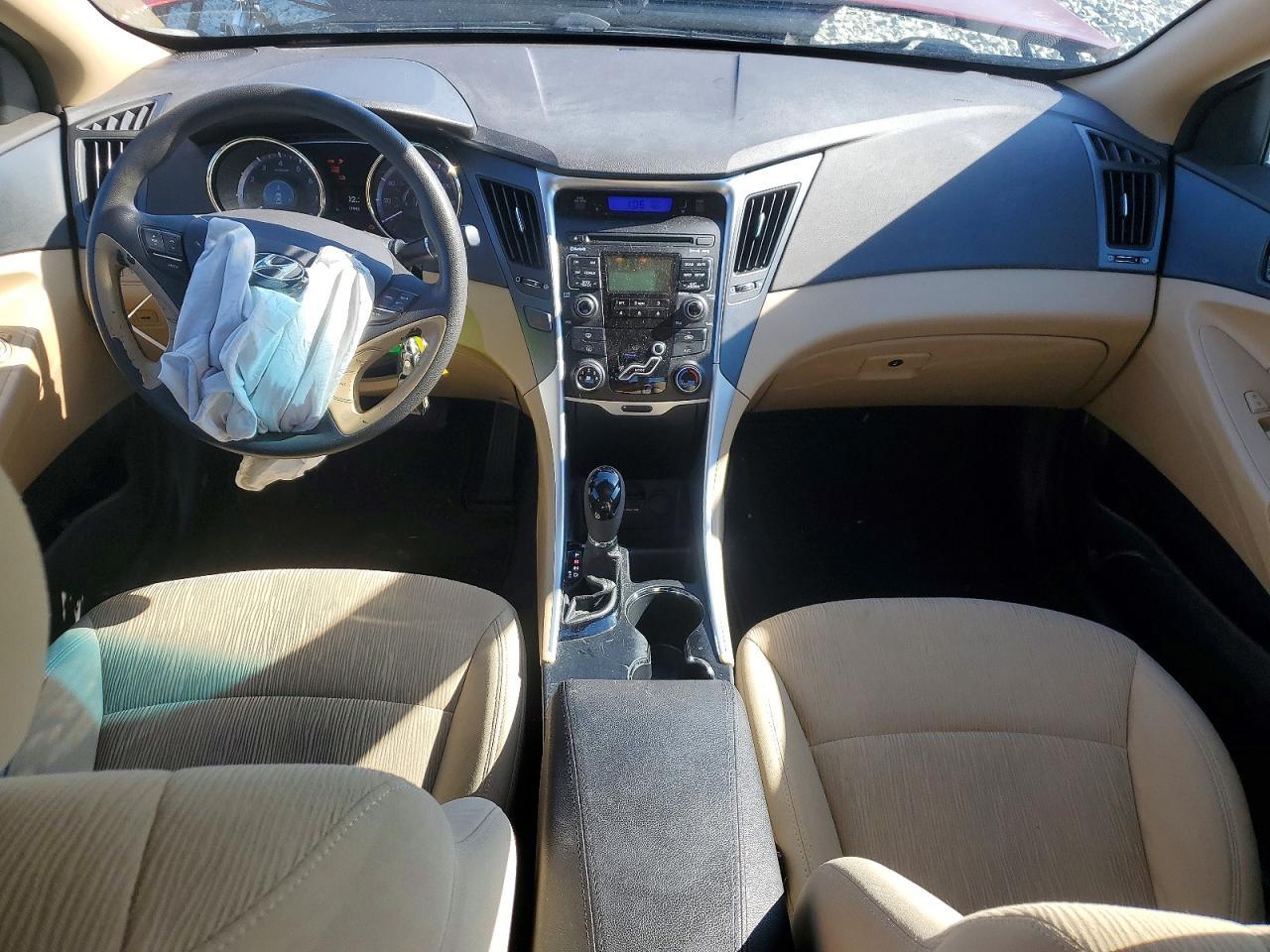 2011 HYUNDAI SONATA