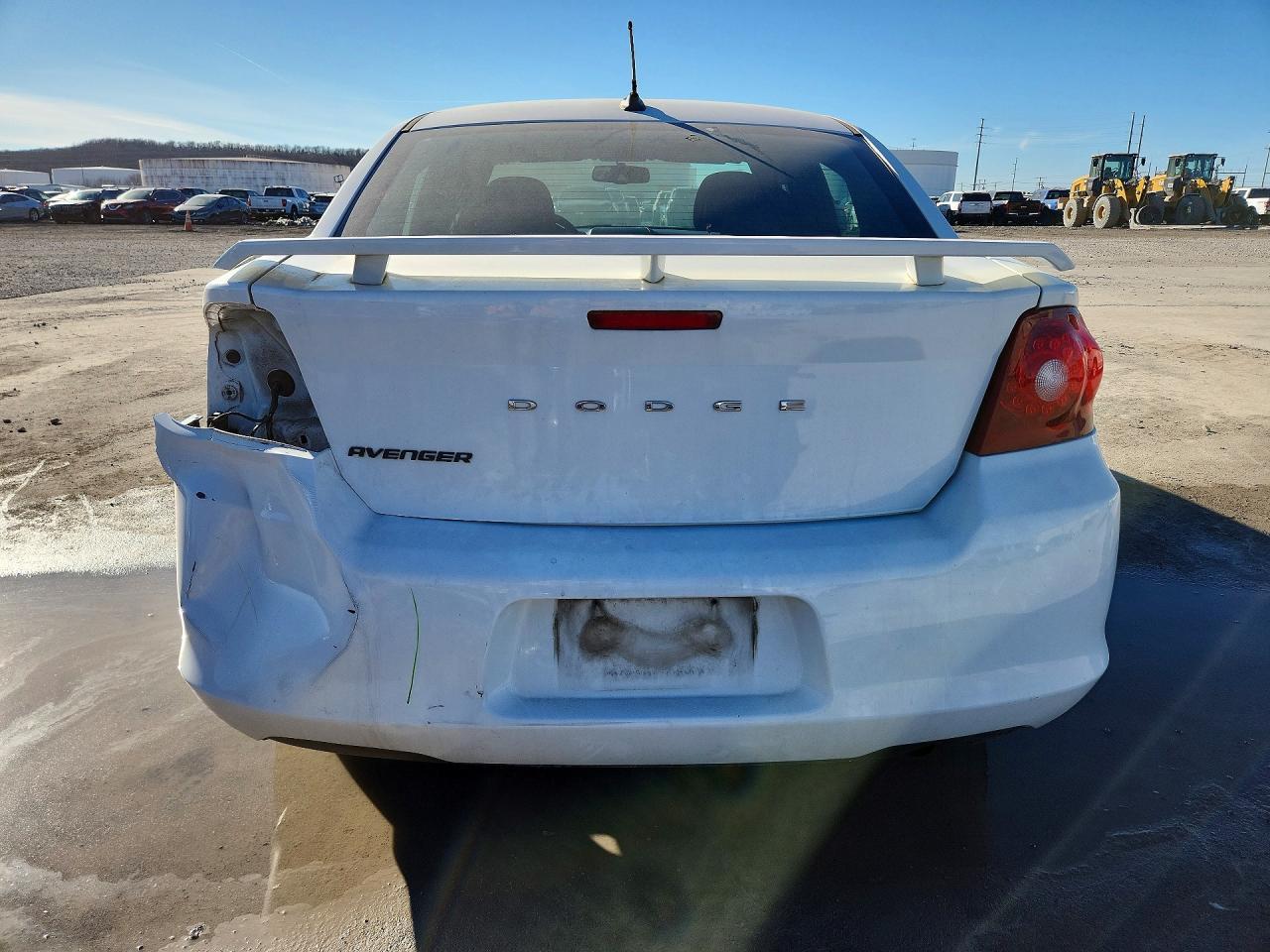 2014 DODGE Avenger