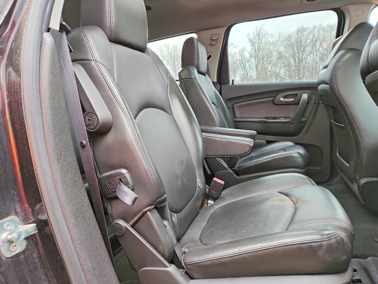 2011 CHEVROLET TRAVERSE