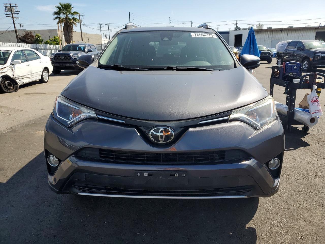 2018 TOYOTA RAV4