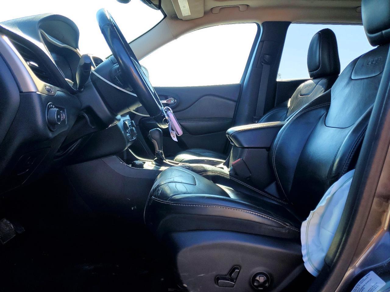 2016 JEEP CHEROKEE