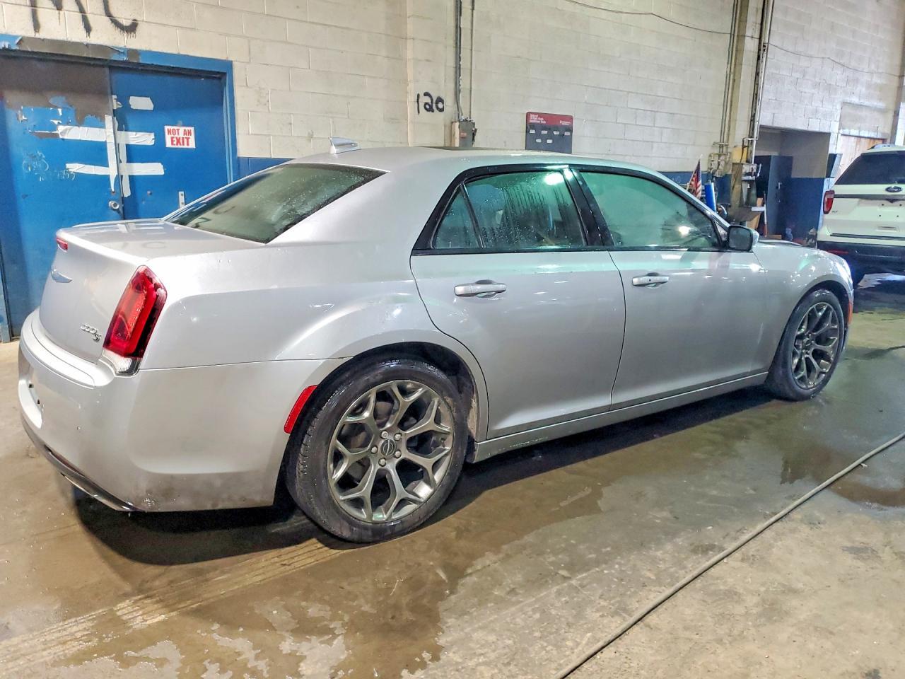 2015 CHRYSLER 300