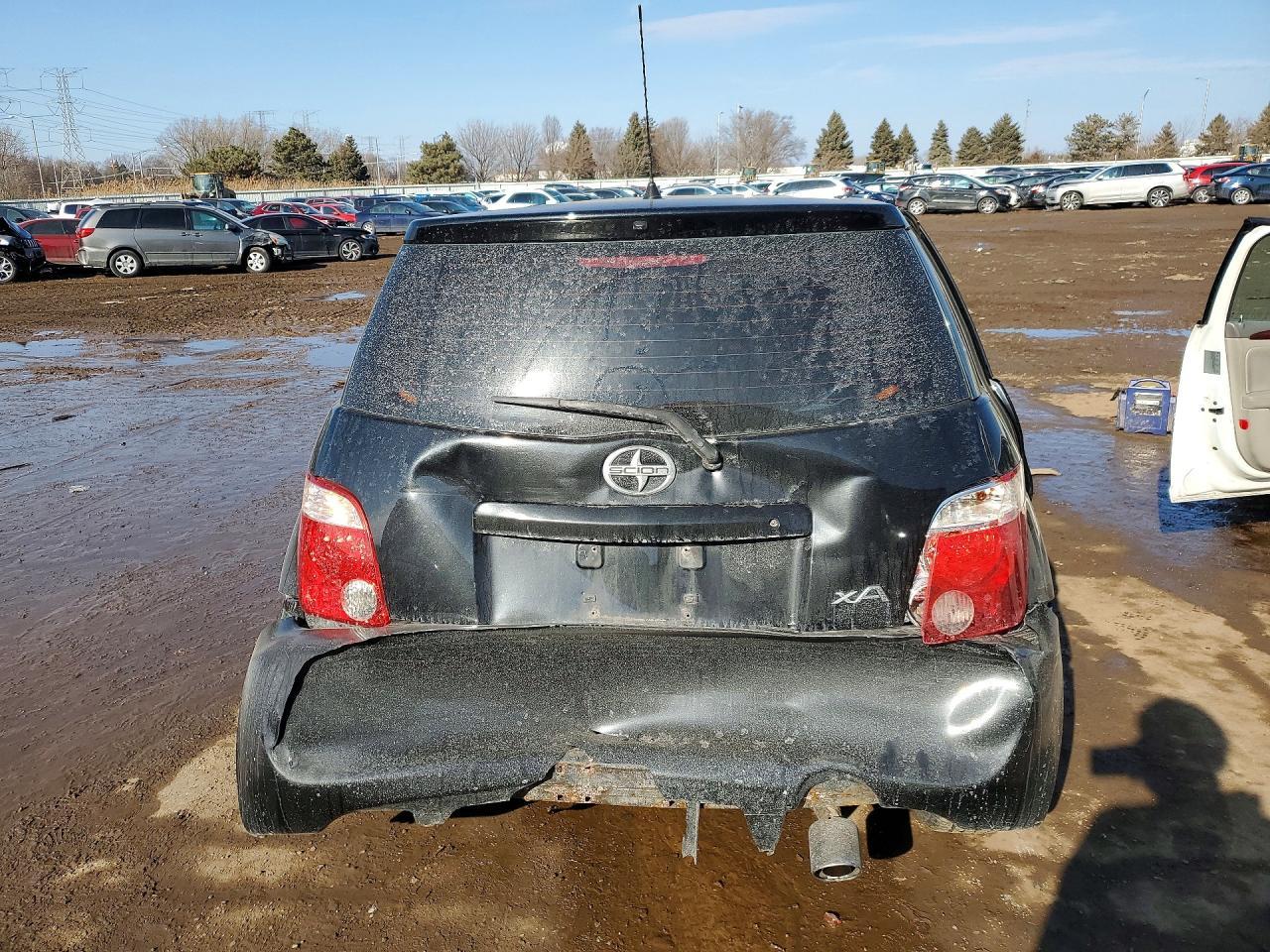 2006 TOYOTA SCION