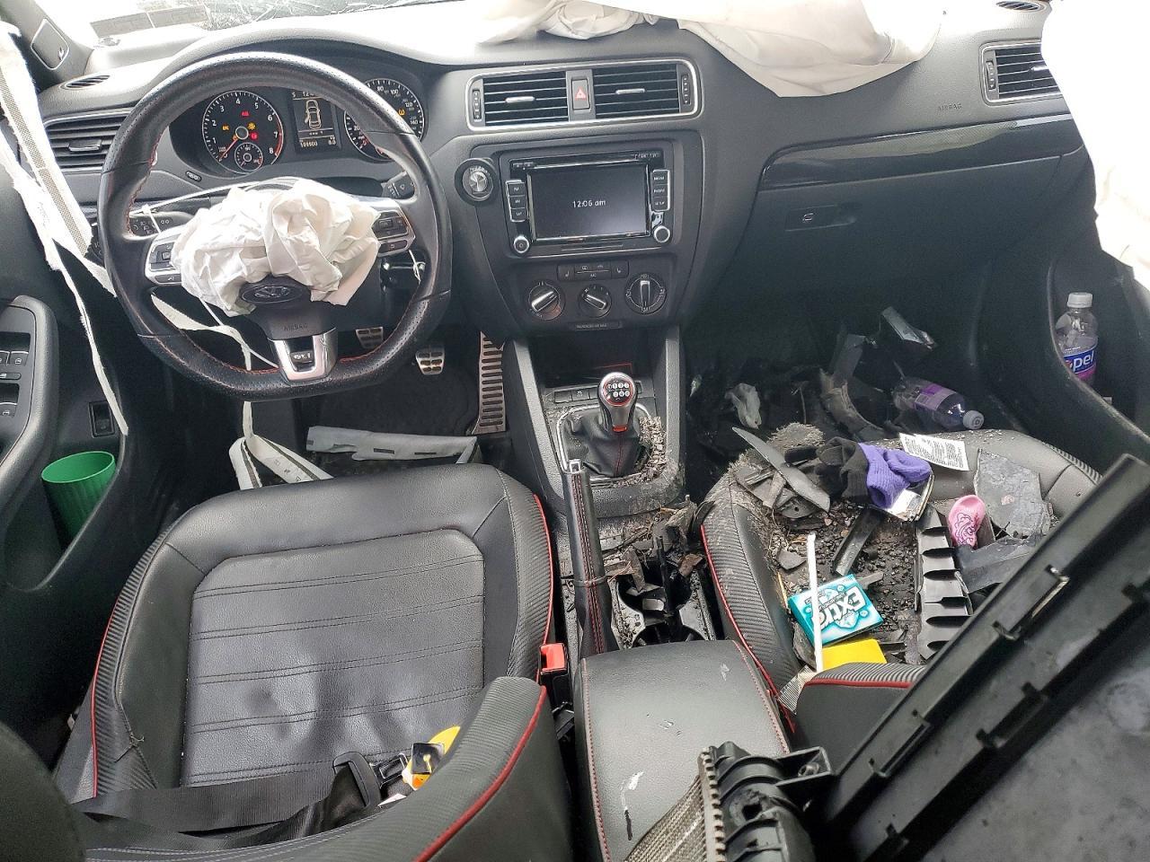 2014 VOLKSWAGEN JETTA