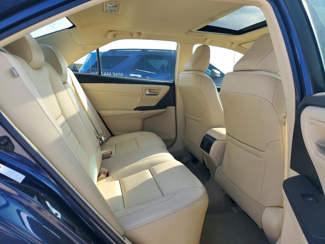 2016 TOYOTA CAMRY