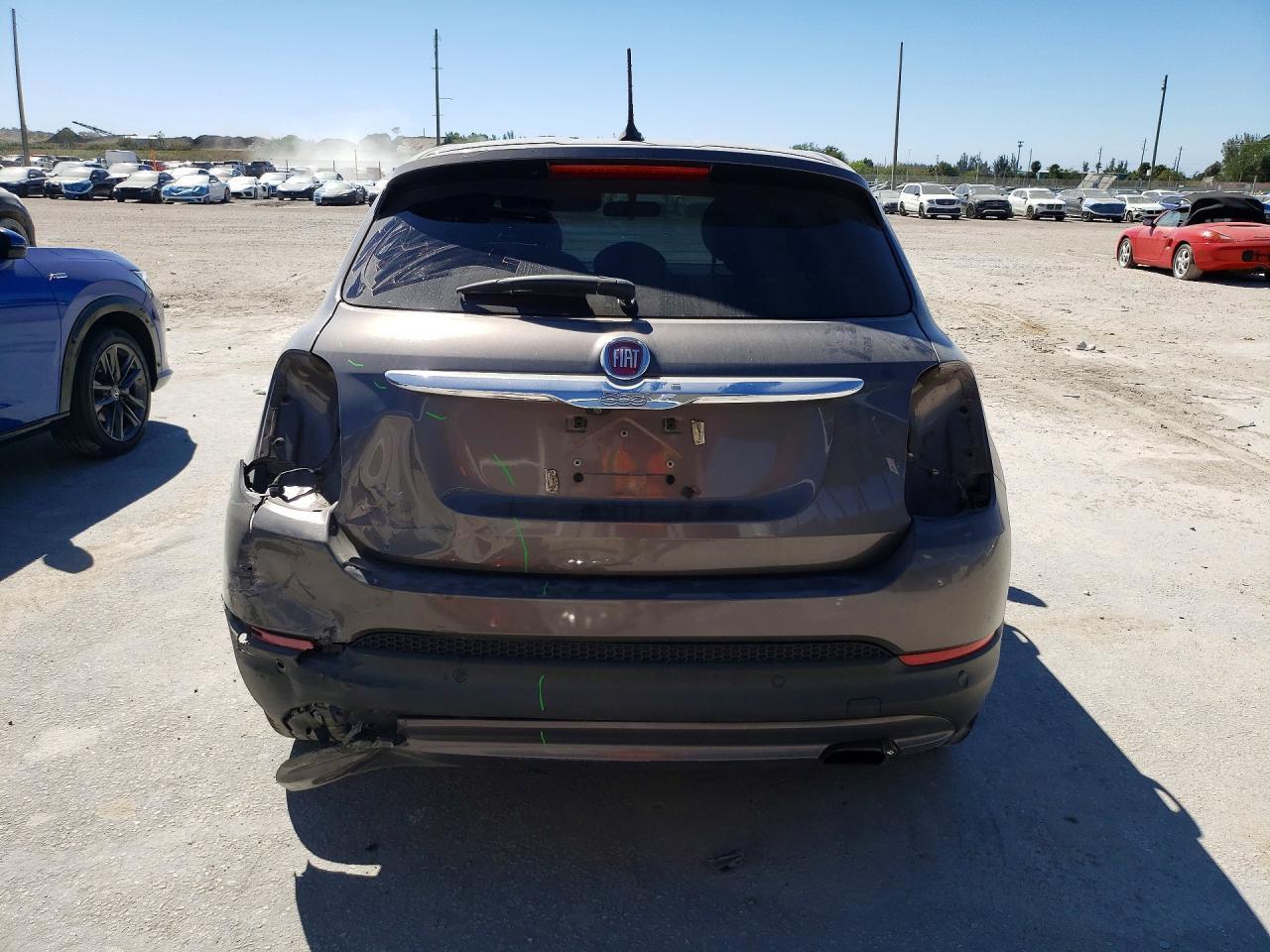 2016 FIAT 500X