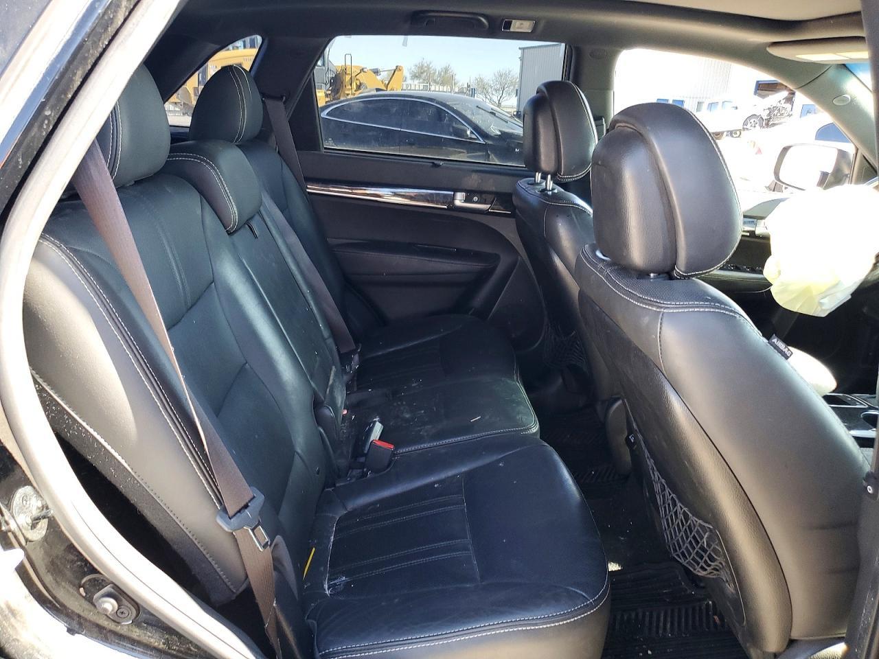 2015 KIA SORENTO