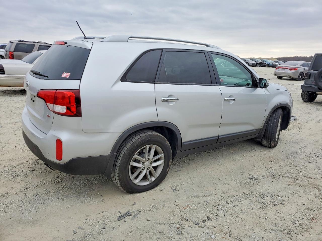 2014 KIA SORENTO