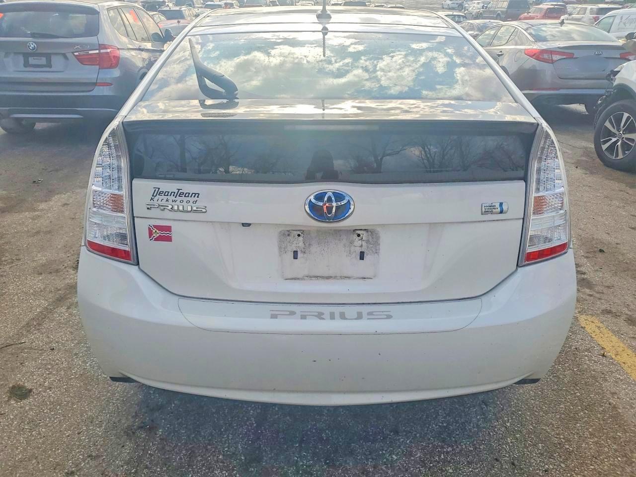 2010 TOYOTA PRIUS