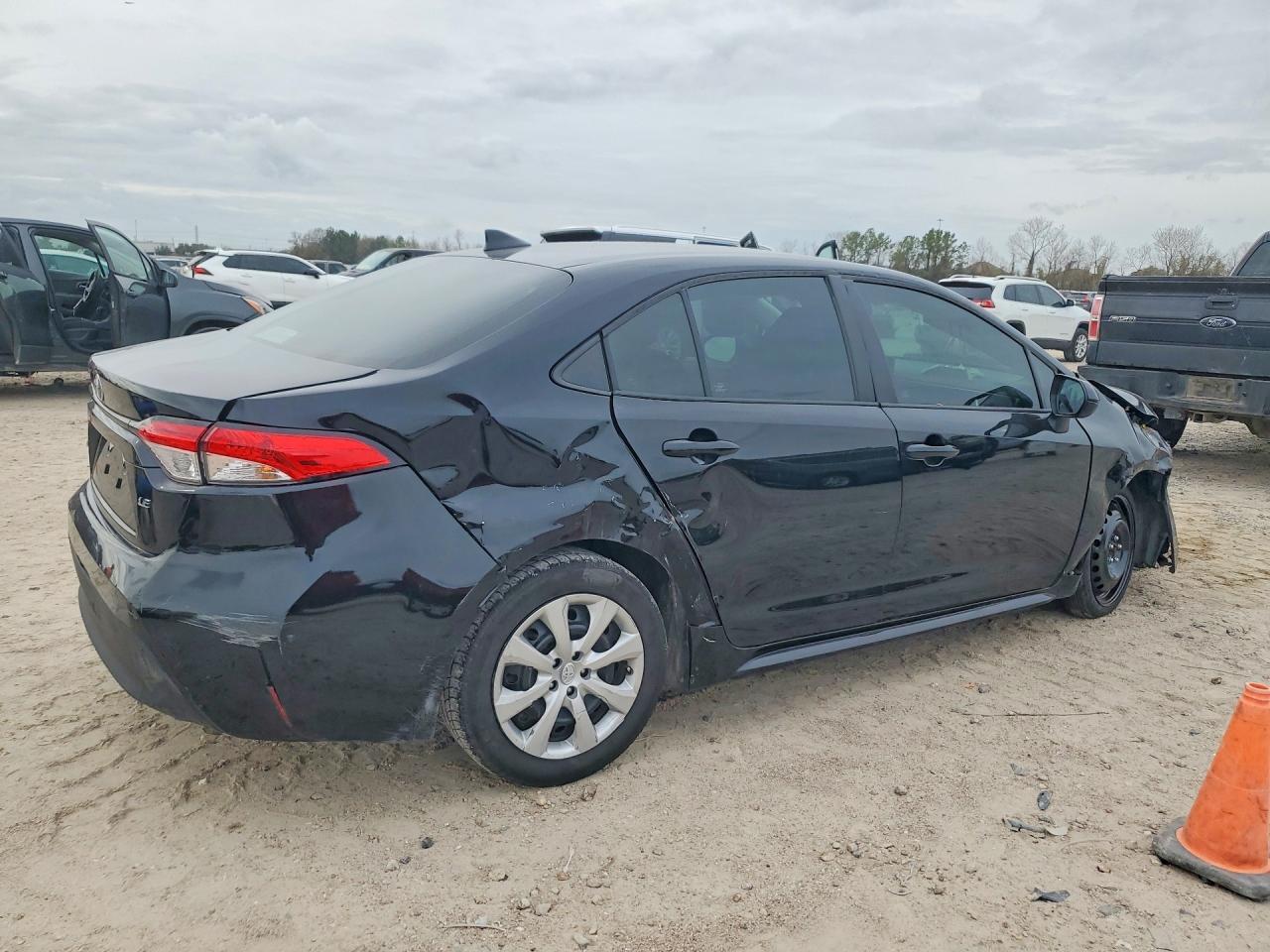 2024 TOYOTA COROLLA