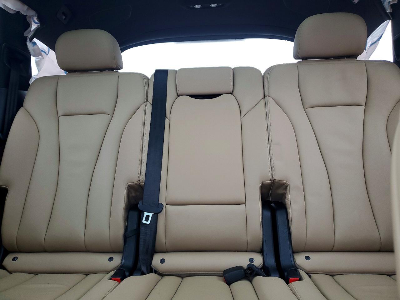 2021 AUDI Q7