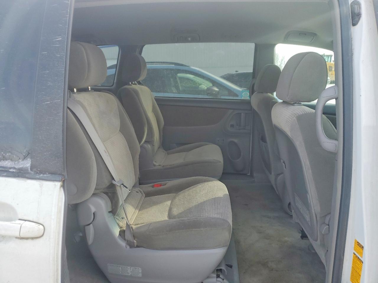 2007 TOYOTA SIENNA