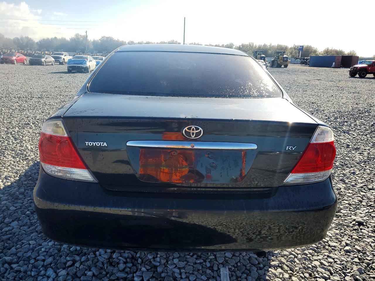2005 TOYOTA CAMRY