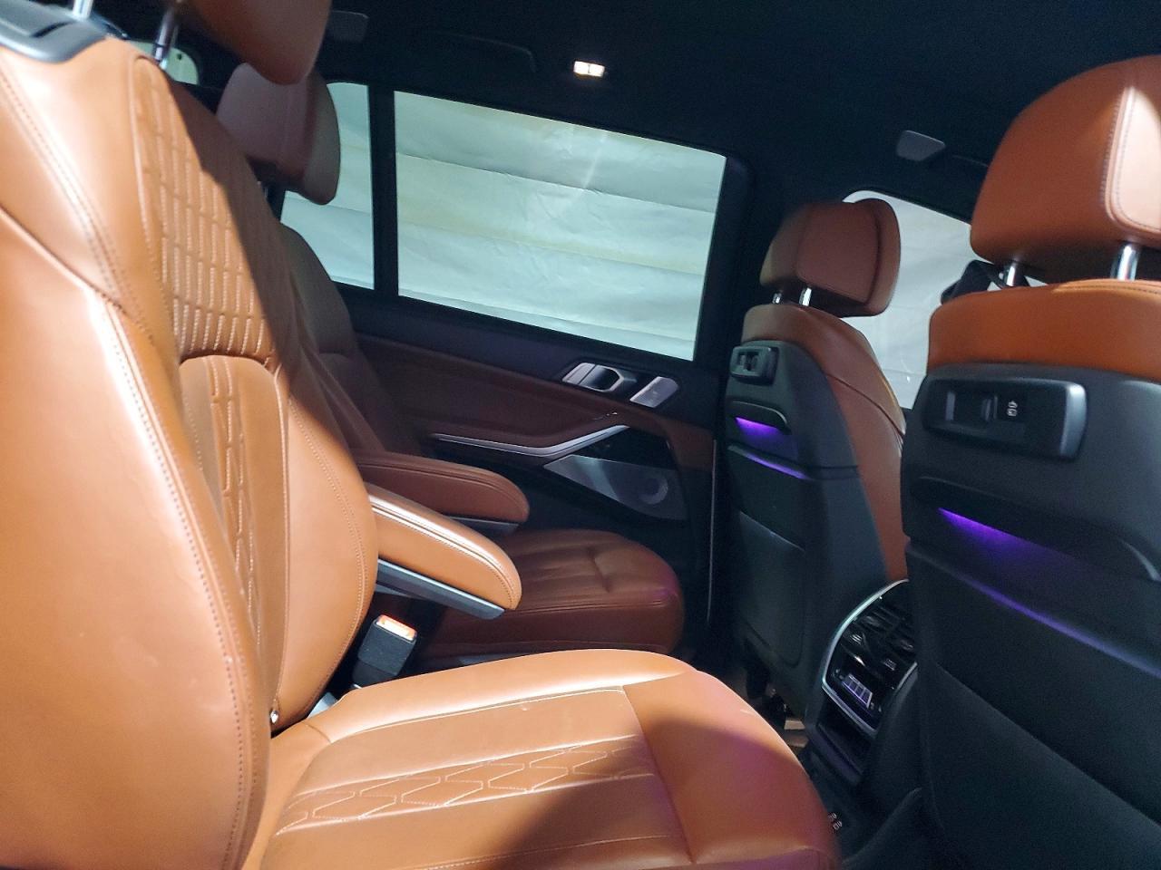 2019 BMW X7