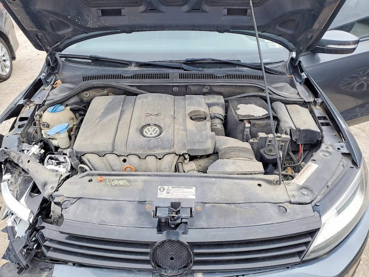 2012 VOLKSWAGEN JETTA