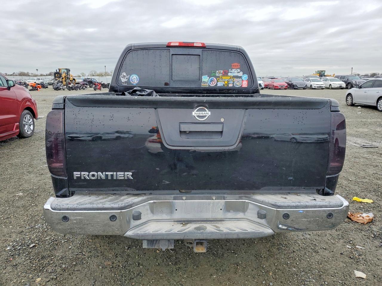 2014 NISSAN Frontier