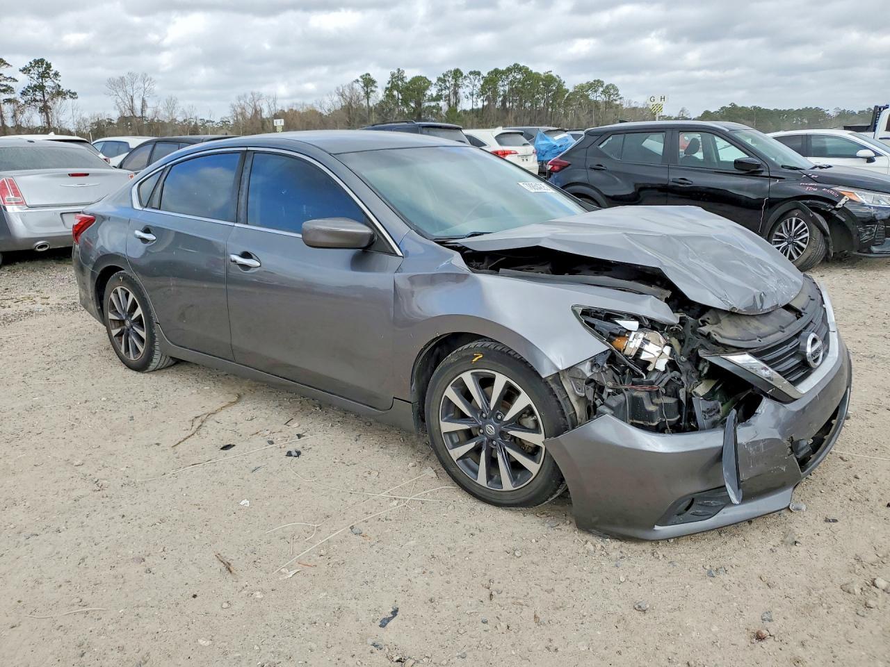 2017 NISSAN ALTIMA