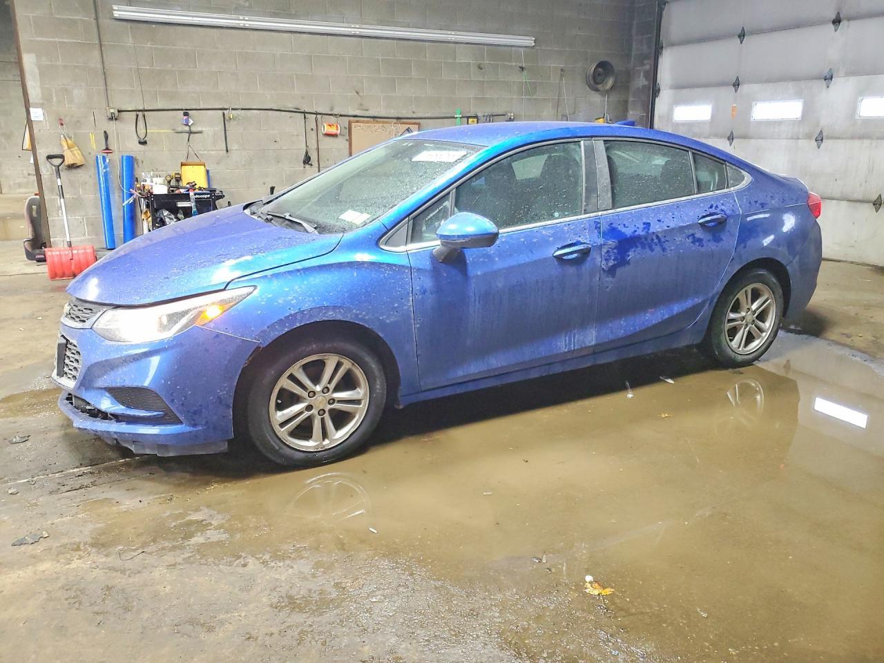 2017 CHEVROLET CRUZE