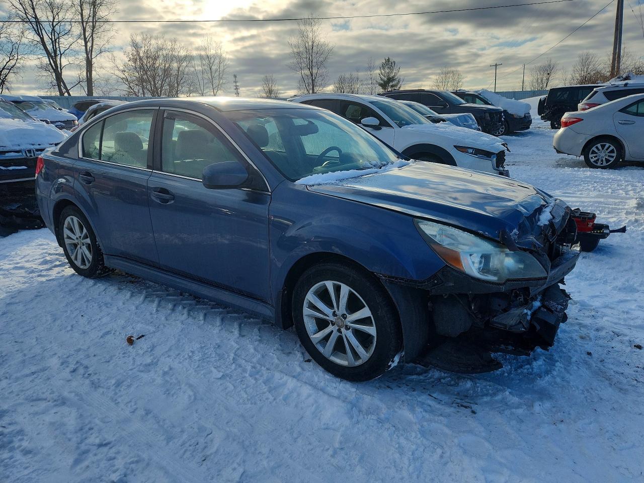 2013 SUBARU Legacy