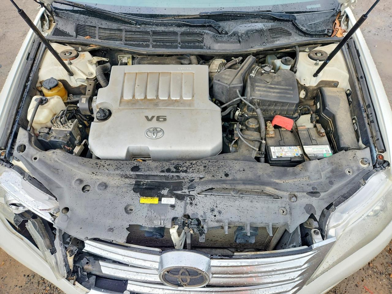 2011 TOYOTA Avalon