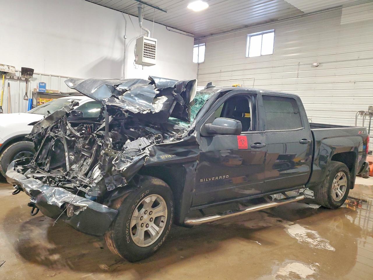 2018 CHEVROLET Silverado