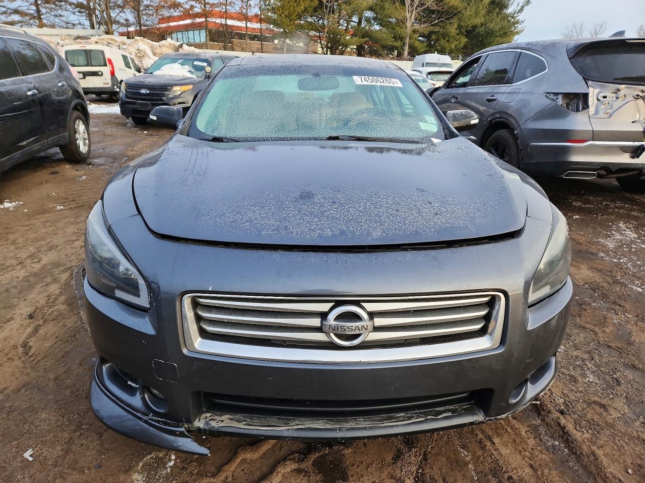 2009 NISSAN Maxima