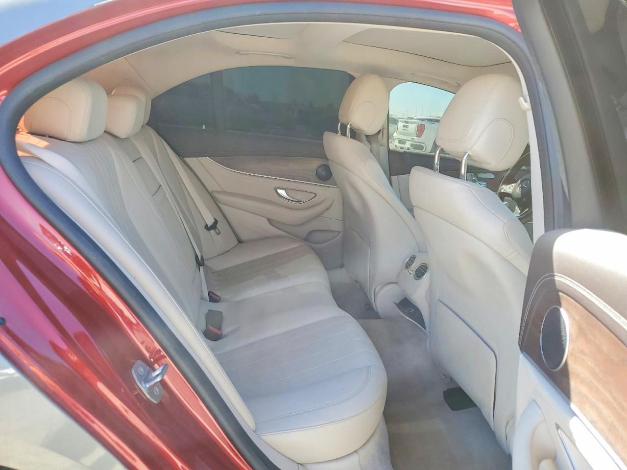 2017 MERCEDES-BENZ E-Class