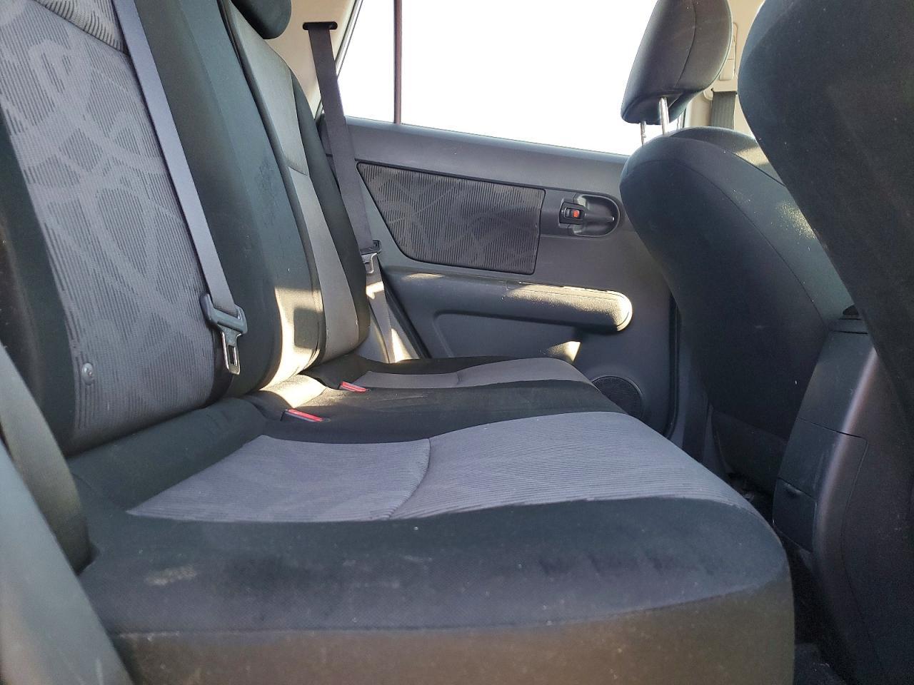 2013 TOYOTA SCION