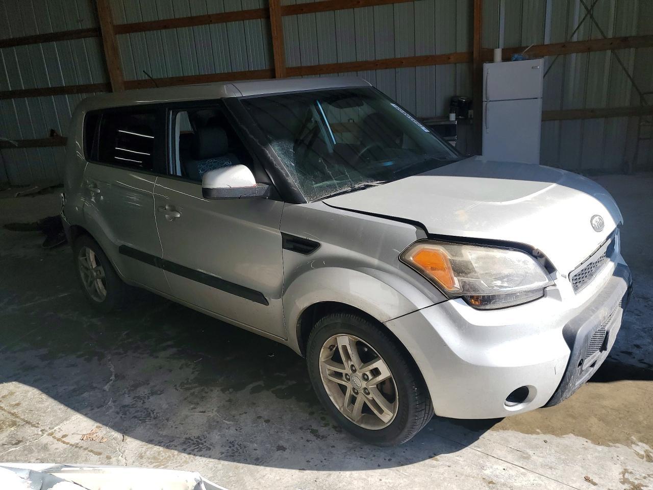 2011 KIA SOUL