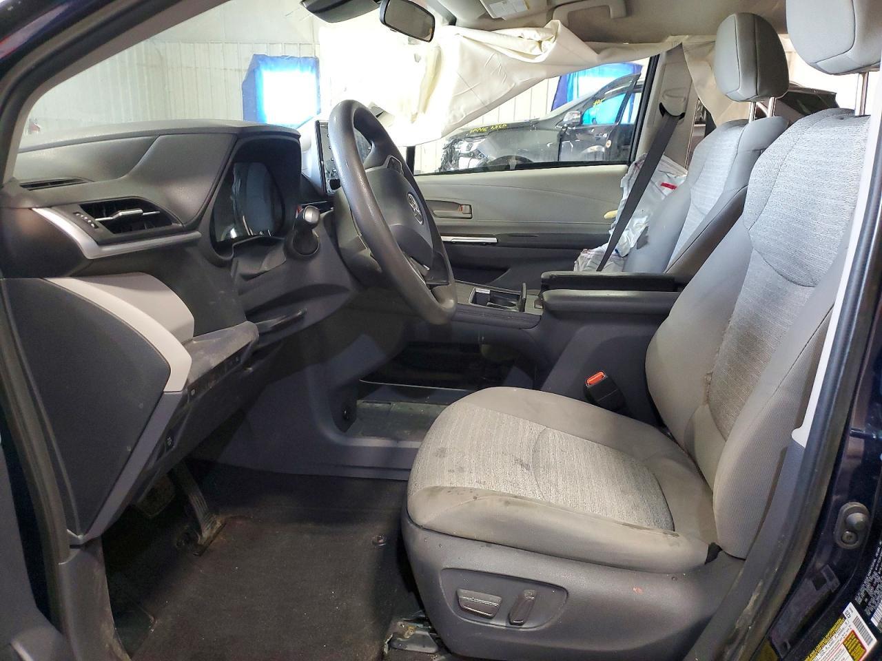 2021 TOYOTA SIENNA