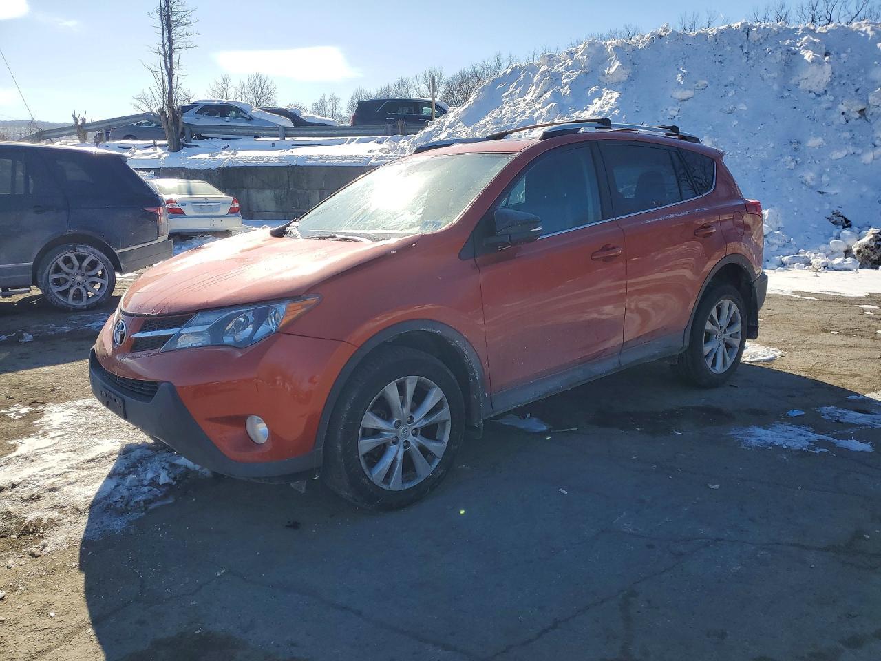 2015 TOYOTA RAV4