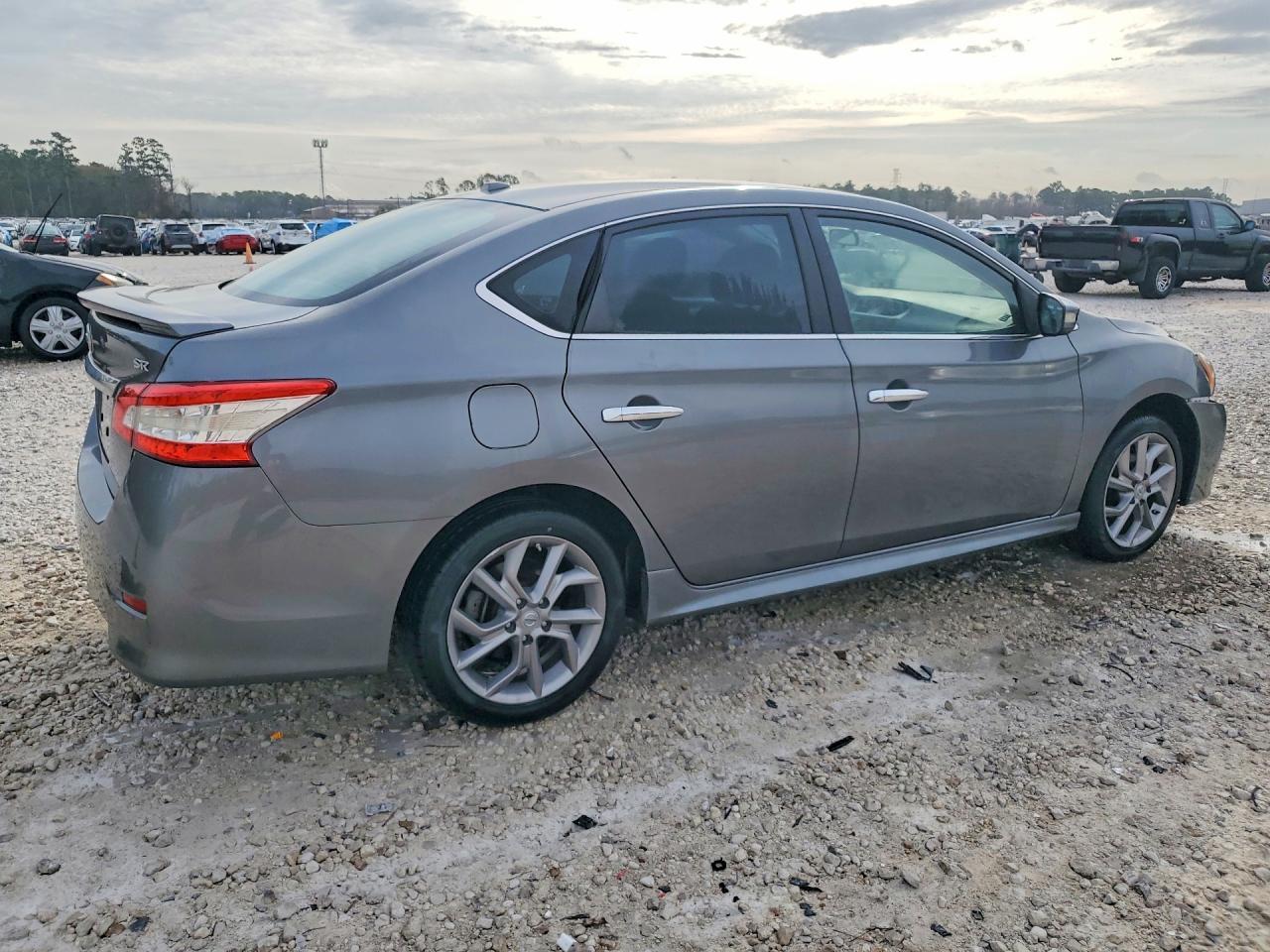 2015 NISSAN SENTRA
