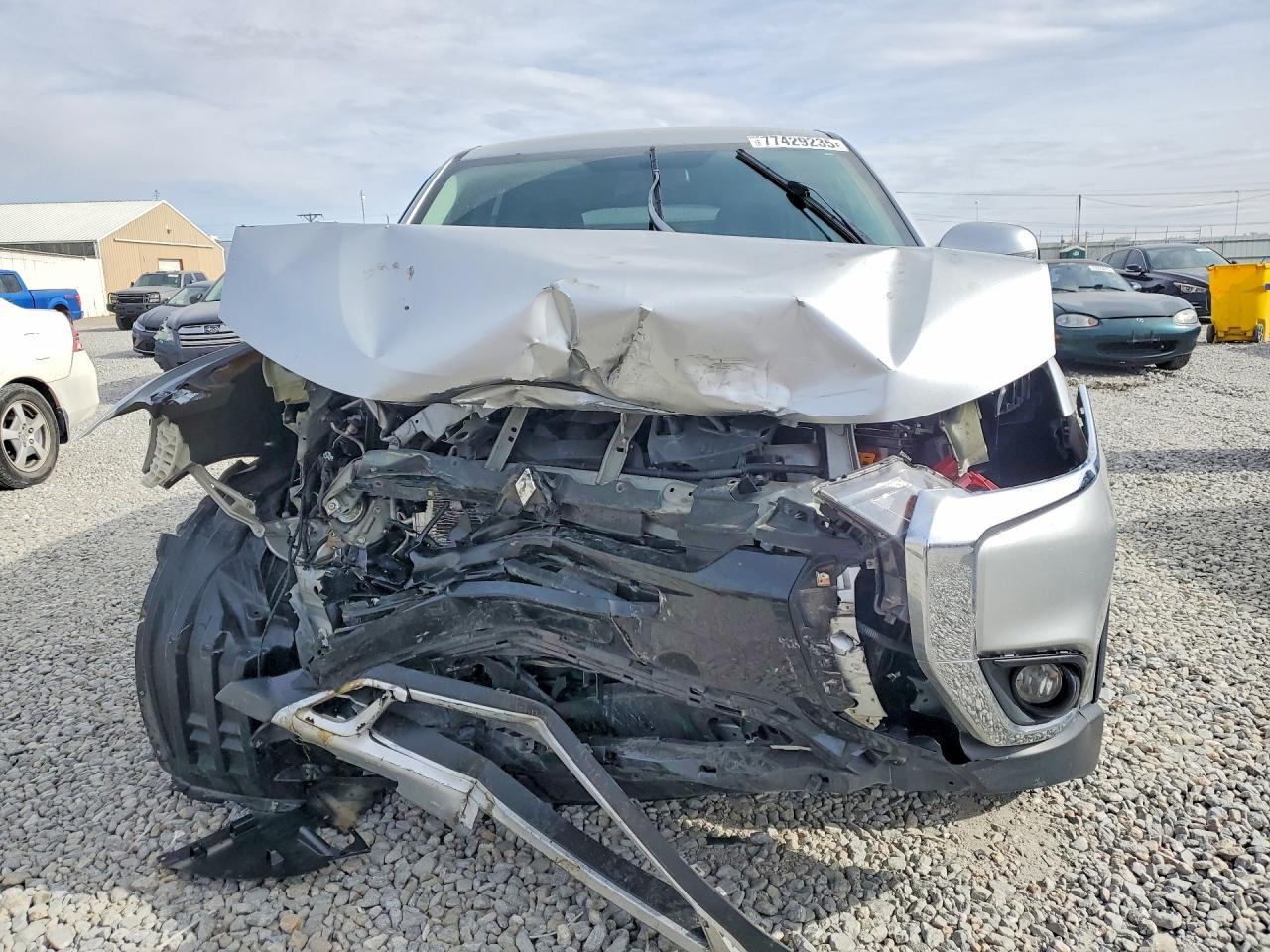 2019 MITSUBISHI outlander