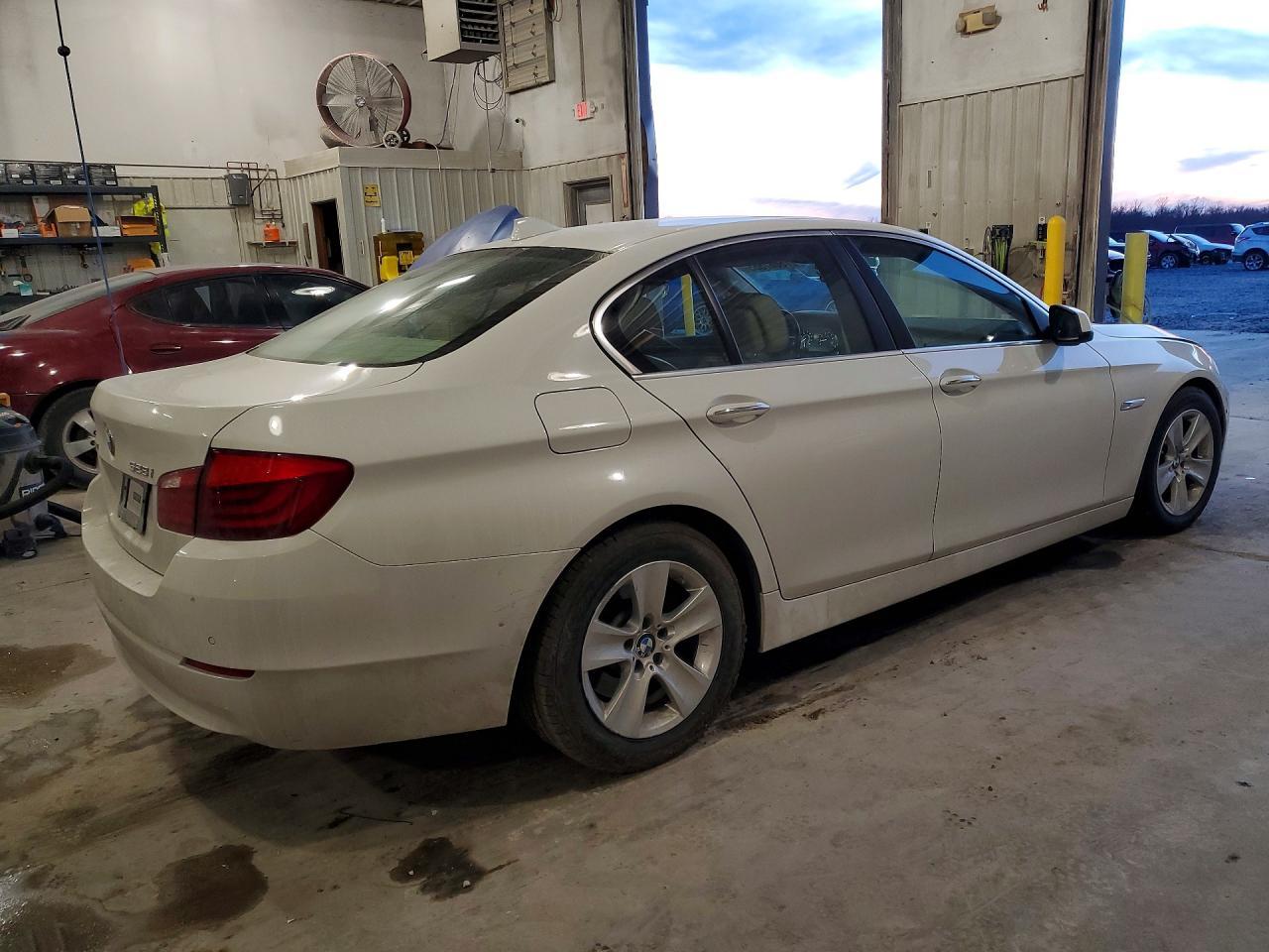 2013 BMW 5 series