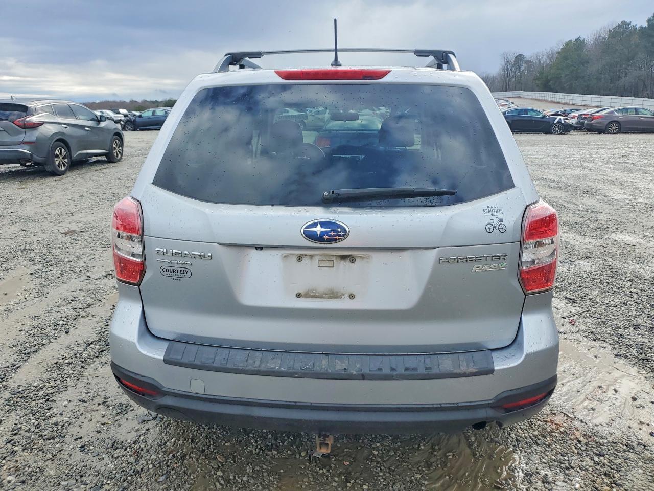 2015 SUBARU FORESTER