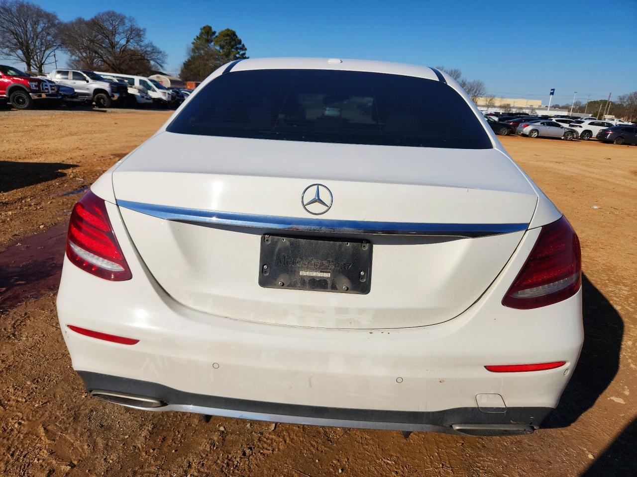 2017 MERCEDES-BENZ E-Class