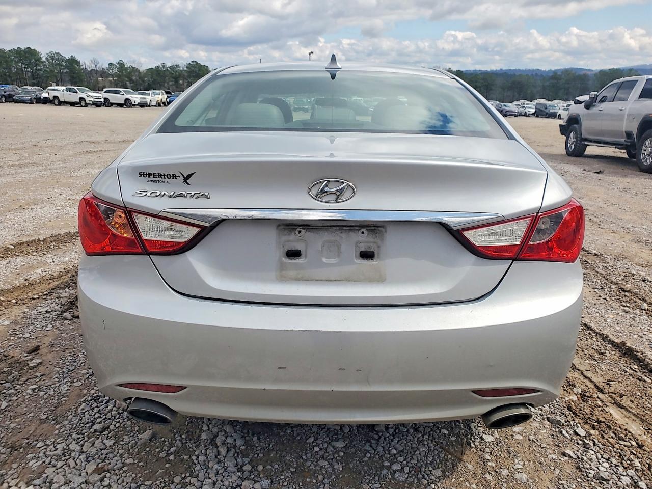 2011 HYUNDAI SONATA