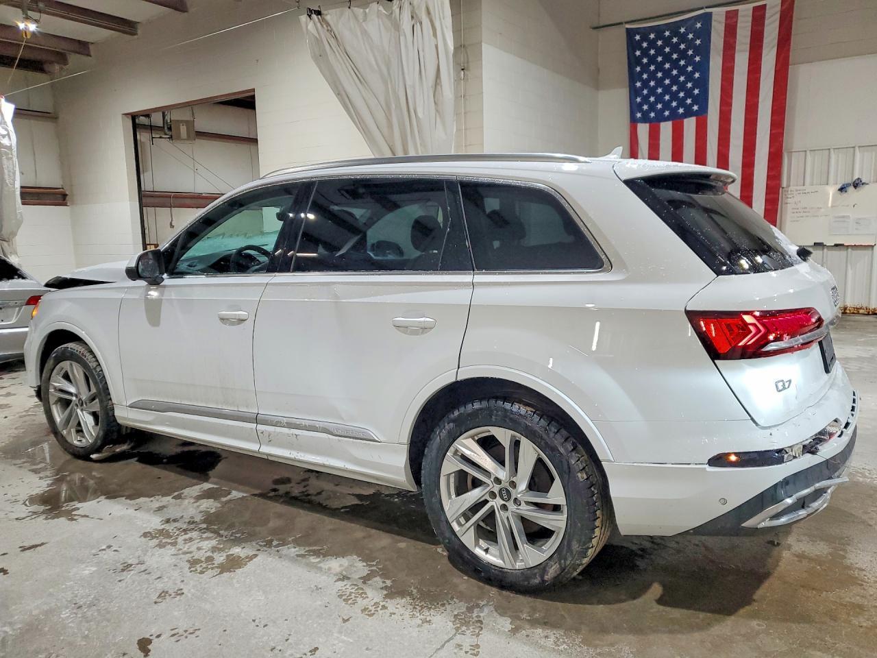 2021 AUDI Q7