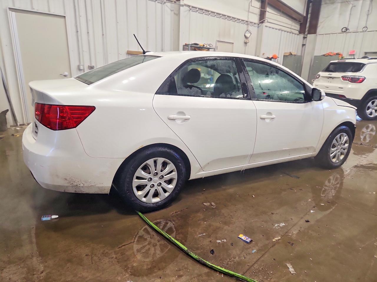 2011 KIA FORTE