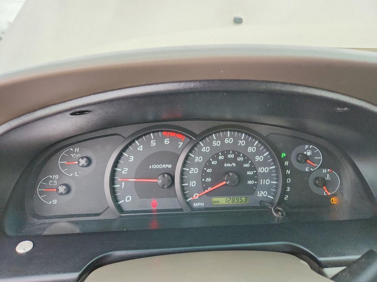 2005 TOYOTA TUNDRA