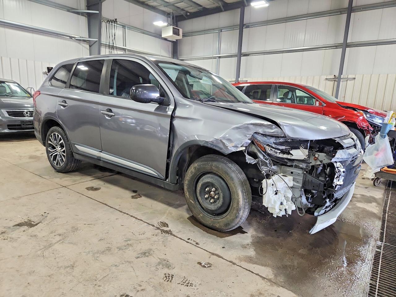 2018 MITSUBISHI outlander