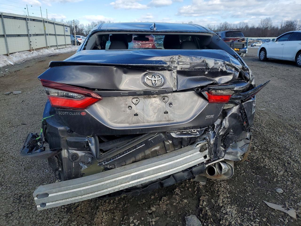 2022 TOYOTA CAMRY