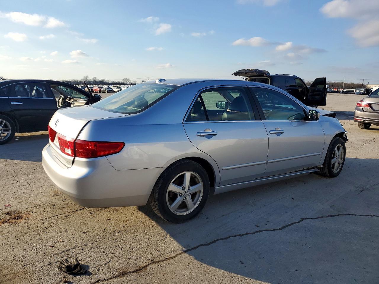 2005 HONDA ACCORD