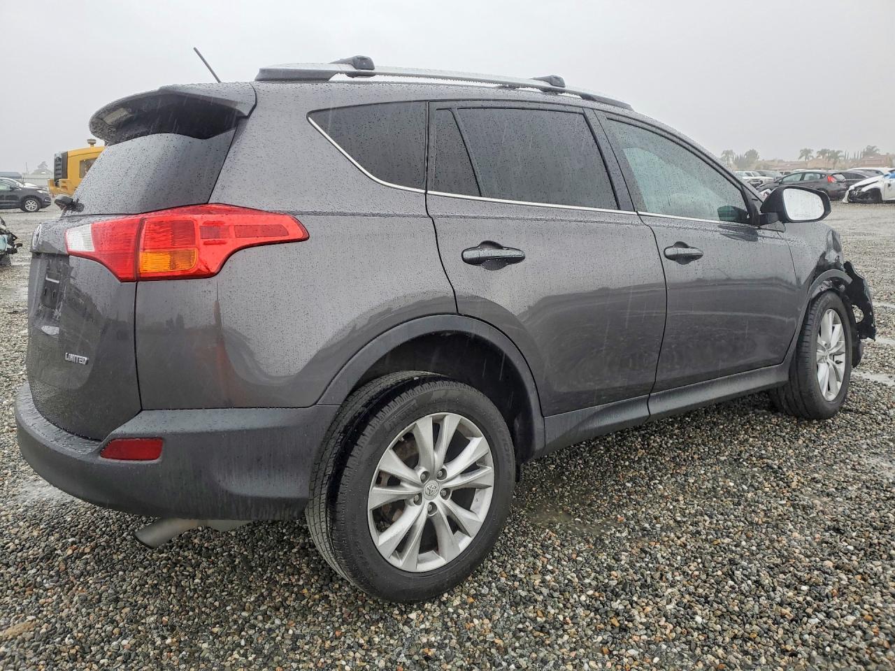 2013 TOYOTA RAV4